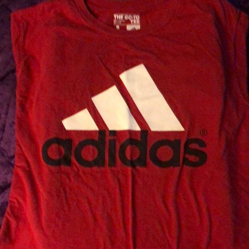 Adidas t shirt size large red